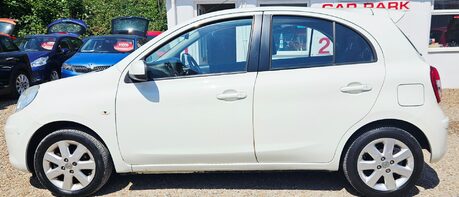 Nissan MICRA TEKNA DIG-S AUTOMATIC.. £35 TAX.. SERVICE HISTORY..GLASS ROOF..STUNNING ! 1