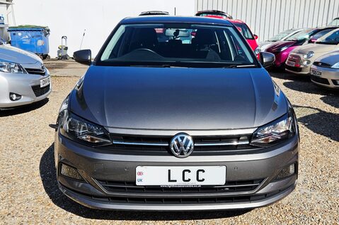 Volkswagen Polo SE TSI AUTOMATIC..4 MAIN DEALER SERVICES STUNNING EXAMPLE 2
