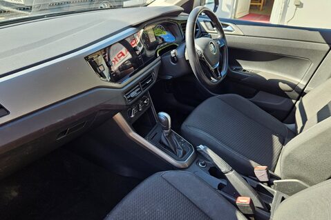 Volkswagen Polo SE TSI AUTOMATIC..4 MAIN DEALER SERVICES STUNNING EXAMPLE 15