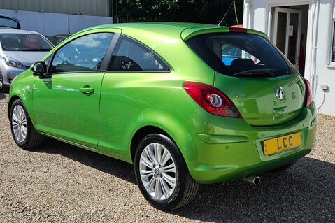 Vauxhall Corsa 1.4 SE AUTOMATIC.. LAST OWNER 10 YEARS.. SERVICE HISTORY.. HEATED SEATS 2