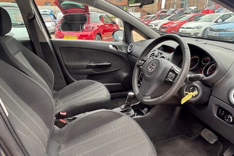 Vauxhall Corsa LIMITED EDITION.. AUTOMATIC.. SERVICE HISTORY.. LOW INSURANCE GROUP 6