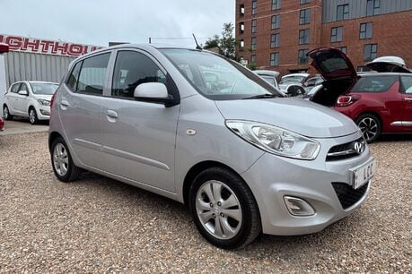 Hyundai i10 STYLE.. ONLY £20 ROAD TAX.. SUNROOF.. LOTS OF HISTORY.. STUNNING CAR 