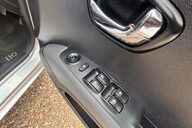Hyundai i10 STYLE.. ONLY £20 ROAD TAX.. SUNROOF.. LOTS OF HISTORY.. AIR CONDITIONING.. 18