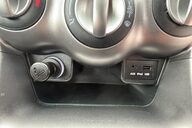 Hyundai i10 STYLE.. ONLY £20 ROAD TAX.. SUNROOF.. LOTS OF HISTORY.. AIR CONDITIONING.. 23