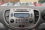 Hyundai i10 STYLE.. ONLY £20 ROAD TAX.. SUNROOF.. LOTS OF HISTORY.. AIR CONDITIONING.. 24
