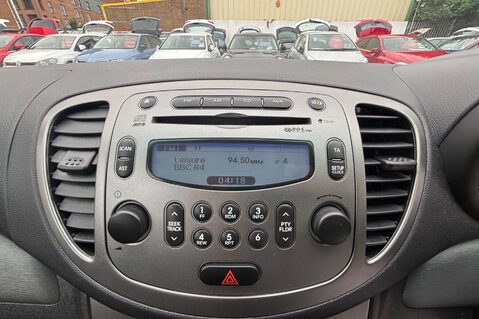 Hyundai i10 STYLE.. ONLY £20 ROAD TAX.. SUNROOF.. LOTS OF HISTORY.. AIR CONDITIONING.. 24
