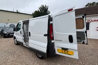 Renault Trafic SL27 DCI 115 SWB.. NO VAT ..11 SERVICES..CHAIN DRIVEN.. LAST OWNER 14 YEARS 12