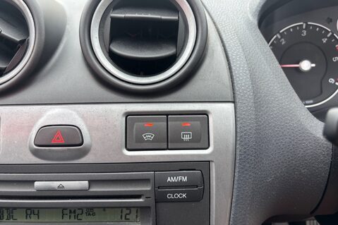 Ford Fiesta ZETEC CLIMATE TDCI.. £35 ROAD TAX.. 72MPG.. LAST OWNER 13 YEARS  3