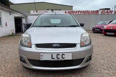 Ford Fiesta ZETEC CLIMATE TDCI.. £35 ROAD TAX.. 72MPG.. LAST OWNER 13 YEARS  6