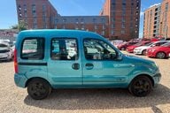 Renault Kangoo EXPRESSION 16V.. AUTOMATIC.. 1 PREVIOUS KEEPER.. LOTS OF SERVICE HISTORY 2