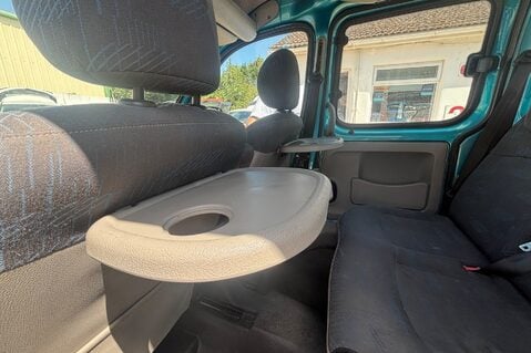 Renault Kangoo EXPRESSION 16V.. AUTOMATIC.. 1 PREVIOUS KEEPER.. LOTS OF SERVICE HISTORY 26