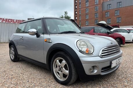 Mini Hatch COOPER.. LAST OWNER 10 YEARS.. STUNNING EXAMPLE.. LOTS OF HISTORY
