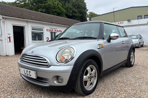 Mini Hatch COOPER.. LAST OWNER 10 YEARS.. STUNNING EXAMPLE.. LOTS OF HISTORY 15
