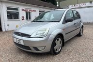 Ford Fiesta ZETEC CLIMATE.. LOW INSURANCE.. SERVICE HISTORY.. IDEAL FIRST CAR 4