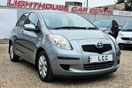 Toyota Yaris TR VVTI..1 PREVIOUS OWNER WITH 13 SERVICES !! 1