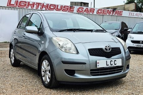 Toyota Yaris TR VVTI..1 PREVIOUS OWNER WITH 13 SERVICES !!