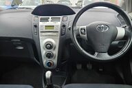 Toyota Yaris TR VVTI..1 PREVIOUS OWNER WITH 13 SERVICES !! 10