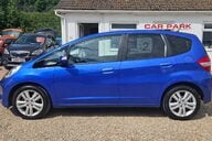 Honda Jazz I-VTEC EX.. AUTOMATIC.. 9 SERVICES.. STUNNING CAR 4