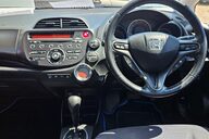 Honda Jazz I-VTEC EX.. AUTOMATIC.. 9 SERVICES.. STUNNING CAR 14