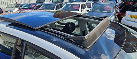 Volkswagen Polo SE..75 BHP WITH GLASS SUNROOF..7 SERVICES.. £20 ROAD TAX.. STUNNING CAR 1