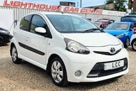 Toyota Aygo VVT-I FIRE MM ..AIR CON. AUTOMATIC.. SERVICE HISTORY.. £20 ROAD TAX..DAB .. 1