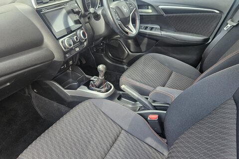 Honda Jazz I-VTEC SPORT.. SERVICE HISTORY.. 6 SERVICES..BLUETOOTH..USB..DAB..AIR CON.. 7