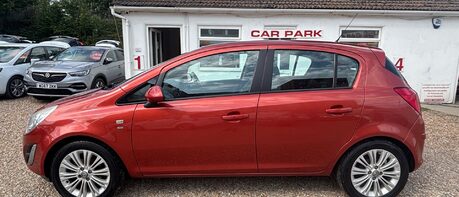 Vauxhall Corsa 1.4 SE AUTOMATIC.. HEATED SEATS..AIR CON..FULL SERVICE HISTORY..11 SERVICES 1