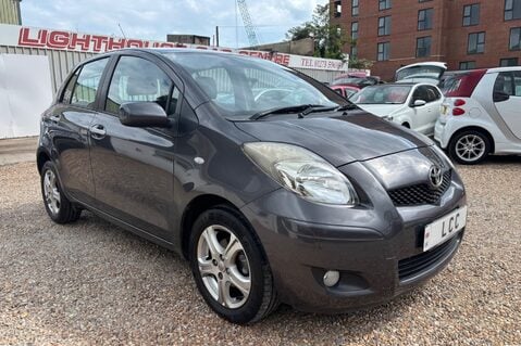 Toyota Yaris TR VVT-I MM.. AUTOMATIC.. AIR CON.. PADDLE SHIFT.. 16 MAIN DEALER SERVICES  1