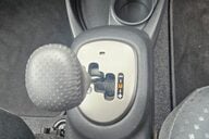 Toyota Yaris TR VVT-I MM.. AUTOMATIC.. AIR CON.. PADDLE SHIFT.. 16 MAIN DEALER SERVICES  5