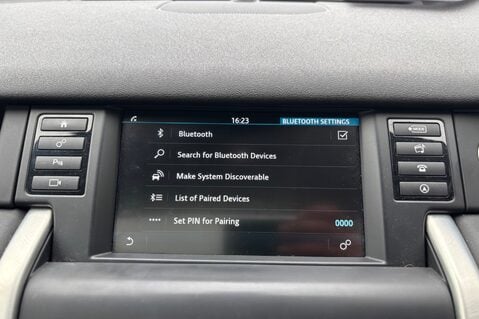 Land Rover Discovery Sport 2.0 TD4 HSE 1 OWNER,FULL HISTORY.DAB RADIO,HEATED SCREEN,HEATED LEATHER 12