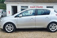 Vauxhall Corsa SXI A/C CDTI.. 10 SERVICES.. LOW INSURANCE GROUP.. £35 ROAD TAX.. A/C..AUX 7