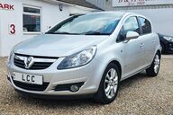 Vauxhall Corsa SXI A/C CDTI.. 10 SERVICES.. LOW INSURANCE GROUP.. £35 ROAD TAX.. A/C..AUX 4