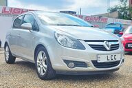 Vauxhall Corsa SXI A/C CDTI.. 10 SERVICES.. LOW INSURANCE GROUP.. £35 ROAD TAX.. A/C..AUX 2