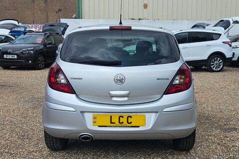 Vauxhall Corsa SXI A/C CDTI.. 10 SERVICES.. LOW INSURANCE GROUP.. £35 ROAD TAX.. A/C..AUX 8