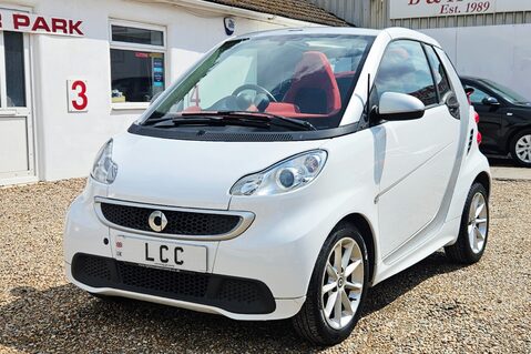 Smart Fortwo Cabrio PASSION MHD.. CONVERTIBLE.. 8 SERVICES ..£20 ROAD TAX.. BLUETOOTH.. A/C  4