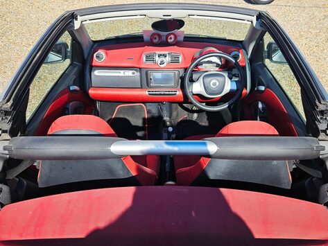 Smart Fortwo Cabrio PASSION MHD.. CONVERTIBLE.. 8 SERVICES ..£20 ROAD TAX.. BLUETOOTH.. A/C 