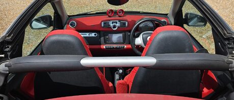 Smart Fortwo Cabrio PASSION MHD.. CONVERTIBLE.. 8 SERVICES ..£20 ROAD TAX.. BLUETOOTH.. A/C  1