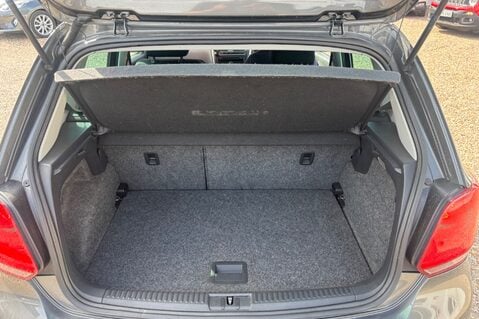 Volkswagen Polo MATCH EDITION.. AUTOMATIC.. 8 SERVICES..  3