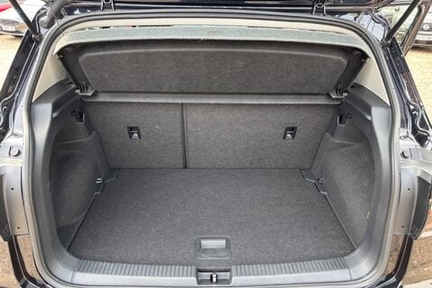 Volkswagen T-Cross SE TSI.. AUTOMATIC.. APPLE/ANDROID CARPLAY..PADDLE SHIFT.. 5 SERVICES.. A/C 11
