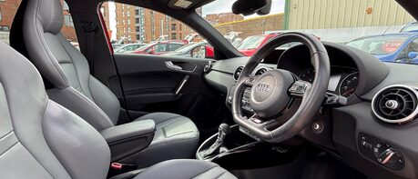 Audi A1 SPORTBACK TFSI BLACK EDITION..AUTOMATIC..LEATHER..E/SUNROOF..PADDLE SHIFT.. 1