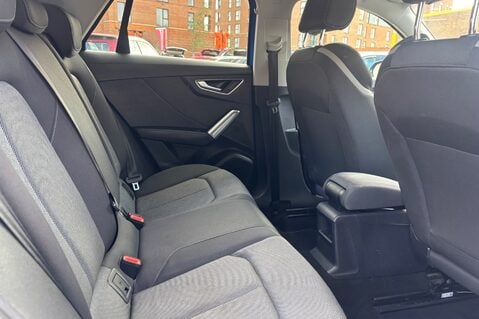 Audi Q2 TFSI SPORT...APPLE PLAY..CRUISE CONTROL.SAT NAV..DAB RADIO..BEST COLOUR 22