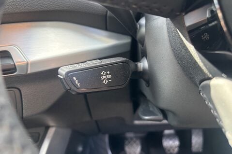 Audi Q2 TFSI SPORT...APPLE PLAY..CRUISE CONTROL.SAT NAV..DAB RADIO..BEST COLOUR 17