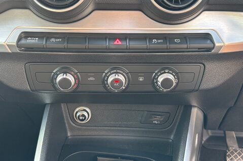 Audi Q2 TFSI SPORT...APPLE PLAY..CRUISE CONTROL.SAT NAV..DAB RADIO..BEST COLOUR 7
