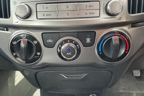 Hyundai i20 ACTIVE.. BLUETOOTH.. REVERSING SENSORS.. A/C.. 8 SERVICES.. £35 R/TAX..  26