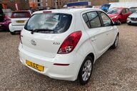 Hyundai i20 ACTIVE.. BLUETOOTH.. REVERSING SENSORS.. A/C.. 8 SERVICES.. £35 R/TAX..  10