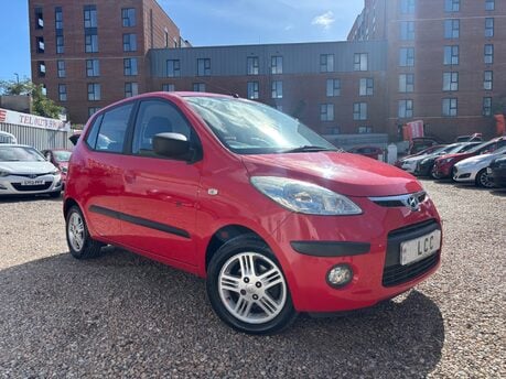 Hyundai i10 COMFORT.. AUTOMATIC.. 16 SERVICES.. A/C.. IDEAL FIRST CAR... LOW INSURANCE