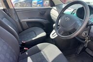 Hyundai i10 COMFORT.. AUTOMATIC.. 16 SERVICES.. A/C.. IDEAL FIRST CAR... LOW INSURANCE 23