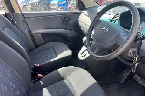 Hyundai i10 COMFORT.. AUTOMATIC.. 16 SERVICES.. A/C.. IDEAL FIRST CAR... LOW INSURANCE 23