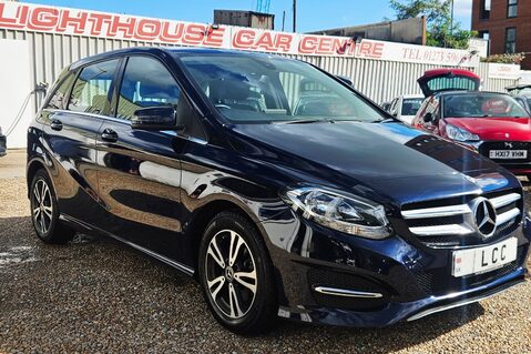 Mercedes-Benz B Class B 180 SE..AUTOMATIC..SAT NAV.. REVERSING CAMERA.. FULL LEATHER.. 5 SERVICES 1