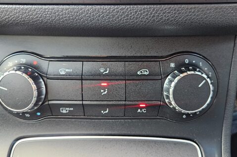 Mercedes-Benz B Class B 180 SE..AUTOMATIC..SAT NAV.. REVERSING CAMERA.. FULL LEATHER.. 5 SERVICES 31